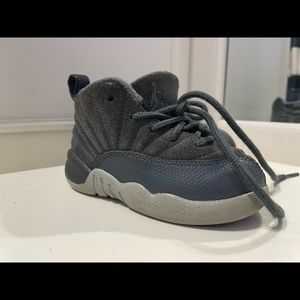 Boys baby jordan size 6